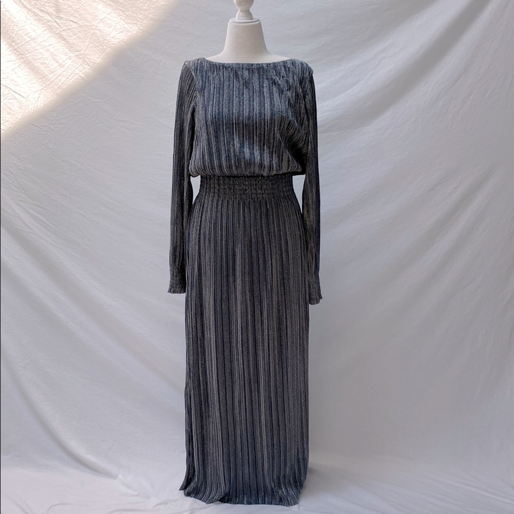 Boden Elegant Silver Gray Long Sleeve Dress